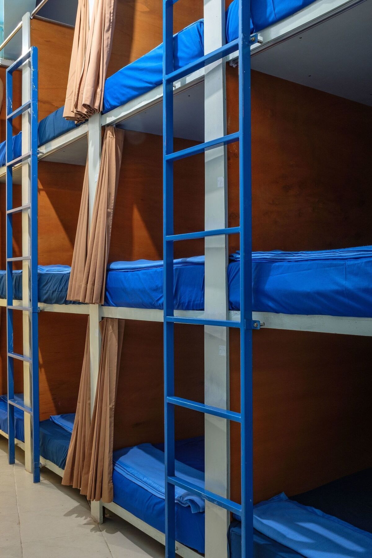 Kumpul Hostel Kuta Легиан Экстерьер фото