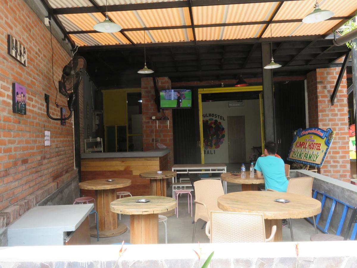 Kumpul Hostel Kuta Легиан Экстерьер фото